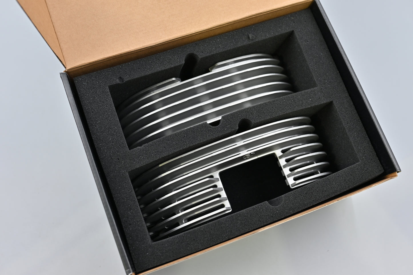 K&E CUSTOM 「アルティメット」 エンジン一体型冷却ビッグフィン  Engine-integrated Cooling bigfin for ALL SR400/SR500